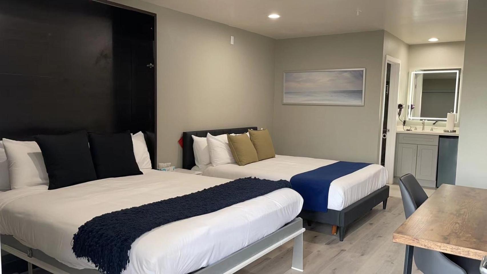 אלהמברה Omeo Suites חדר תמונה